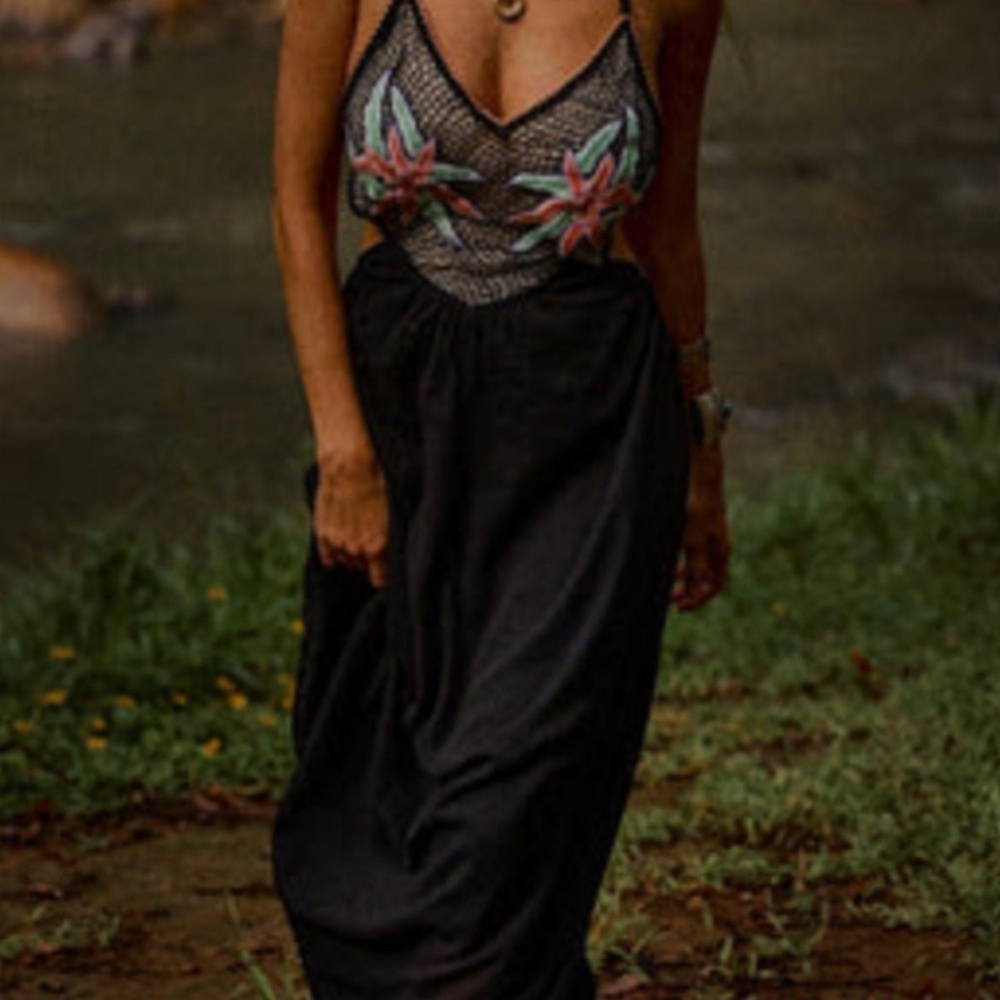 NWT Chasing Unicorns 2 Tickets To Paradise Embroidered Maxi Gown S Free Sizing